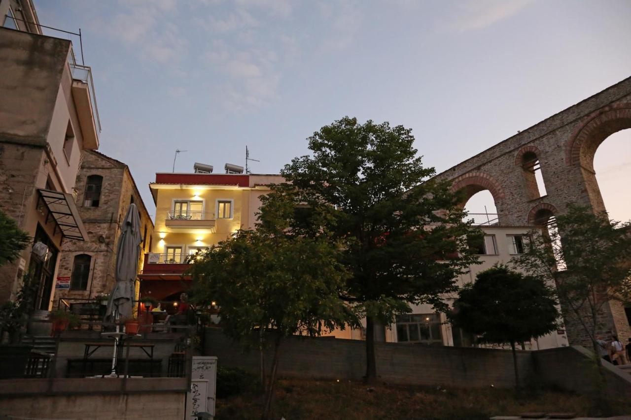 شقة Under The Aqueduct Boutique House كافالا المظهر الخارجي الصورة