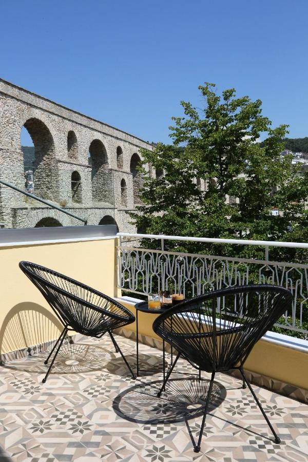 شقة Under The Aqueduct Boutique House كافالا المظهر الخارجي الصورة