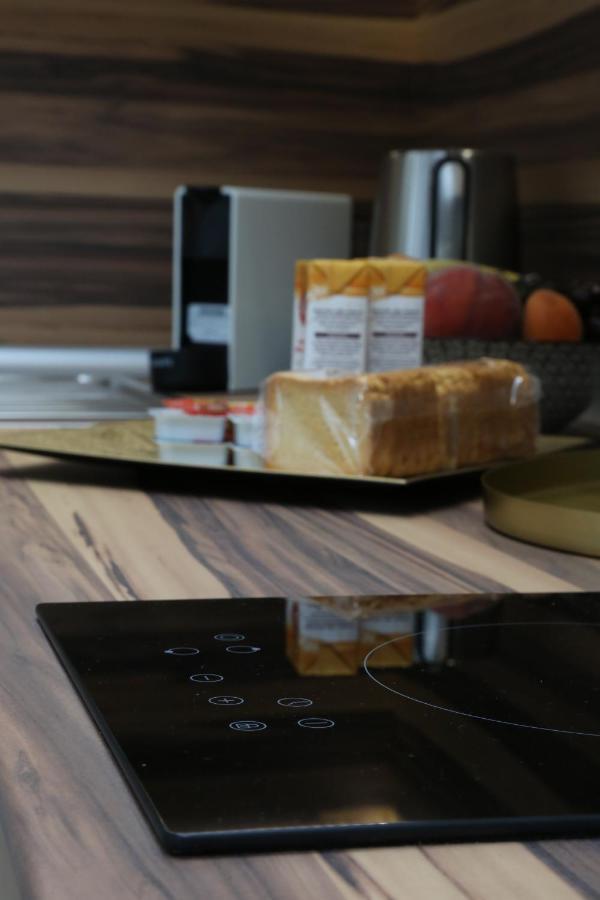شقة Under The Aqueduct Boutique House كافالا المظهر الخارجي الصورة