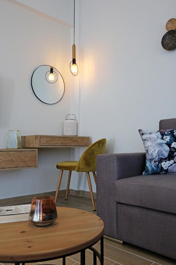 شقة Under The Aqueduct Boutique House كافالا المظهر الخارجي الصورة