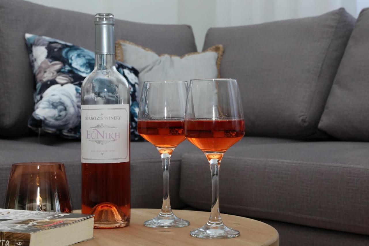 شقة Under The Aqueduct Boutique House كافالا المظهر الخارجي الصورة