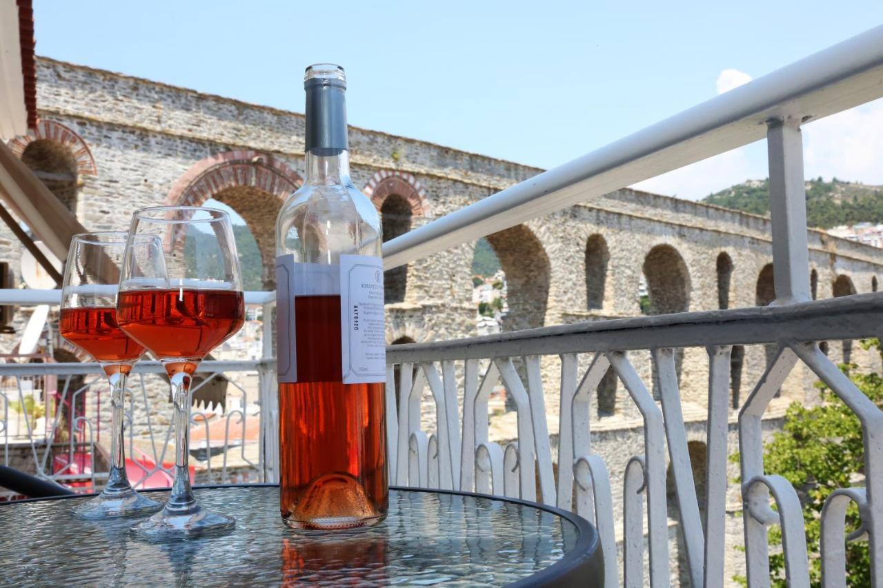 شقة Under The Aqueduct Boutique House كافالا المظهر الخارجي الصورة
