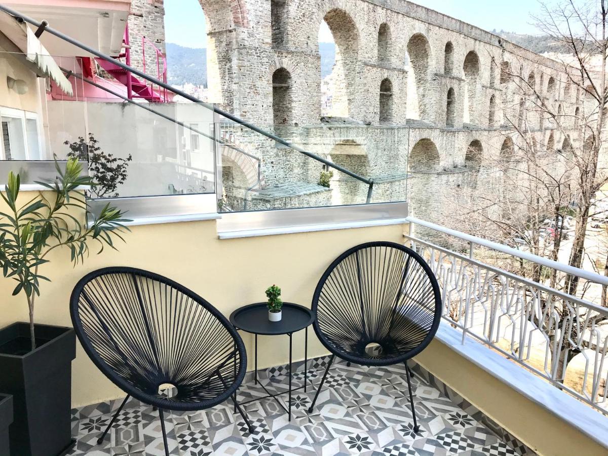 شقة Under The Aqueduct Boutique House كافالا المظهر الخارجي الصورة