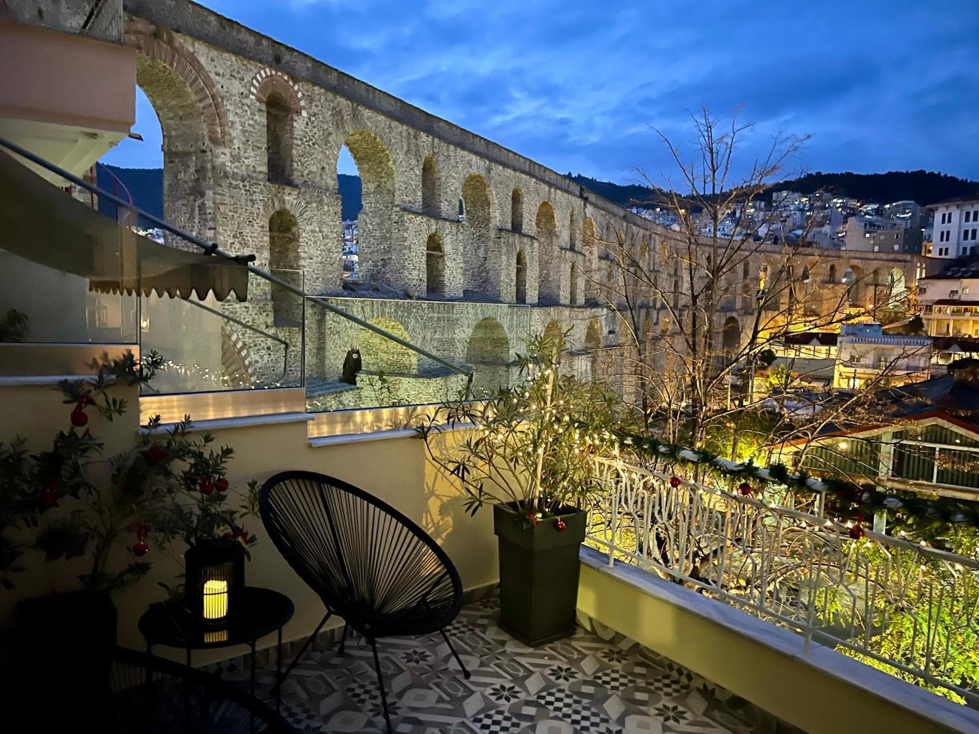 شقة Under The Aqueduct Boutique House كافالا المظهر الخارجي الصورة